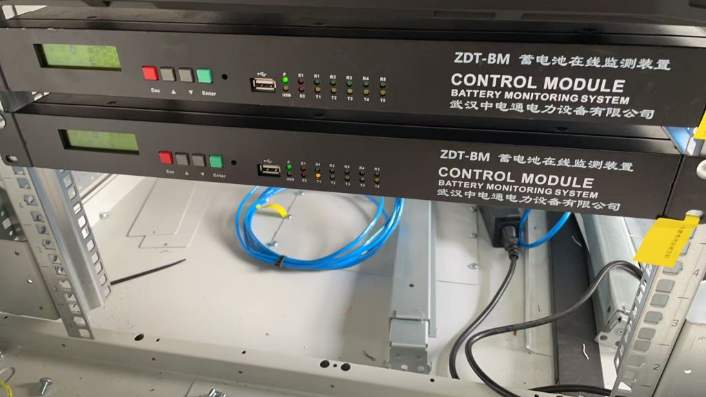 順利安裝蓄電池在線監(jiān)測系統(tǒng)-為電力系統(tǒng)注入“智慧心”-武漢中電通電力設備有限公司 順利安裝蓄電池在線監(jiān)測系統(tǒng)-為電力系統(tǒng)注入“智慧心”-武漢中電通電力設備有限公司